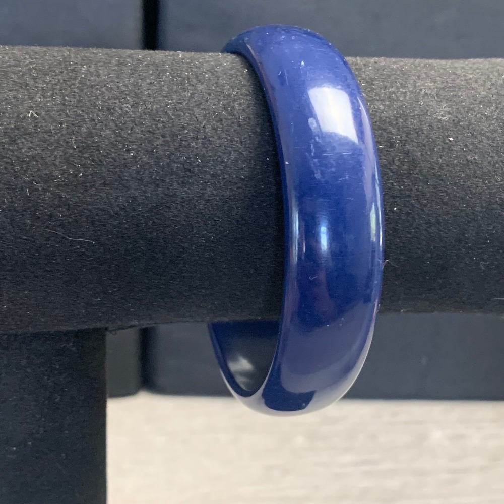 Vintage Navy Blue Resin Bangle Bracelet Chunky Solid Navy Acrylic 4320